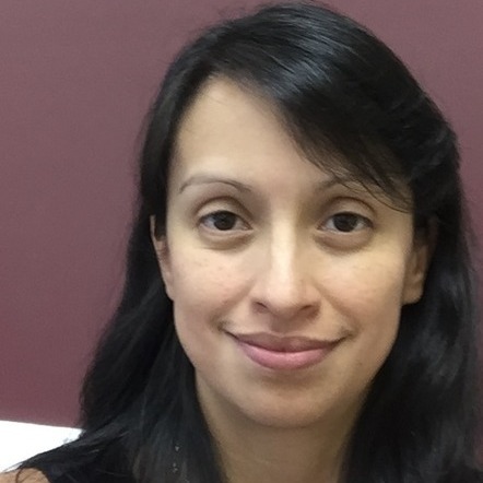 Astrid Silva real estate agent headshot